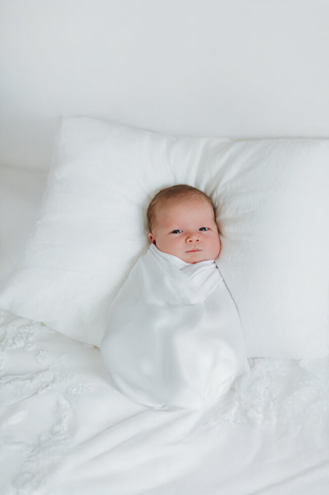 Neugeborenen Shooting zu Hause 18